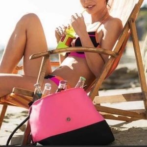 Victoria's Secret Pink Insulated cooler bag